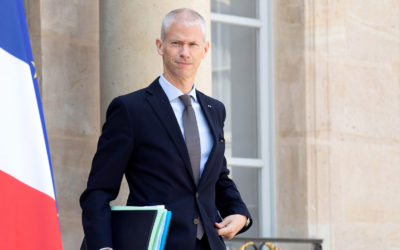 Possible reprise des spectacles dès juin et des cinémas en juillet, selon  Franck Riester